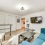 Downtown Albany Apartment Walkable Location!