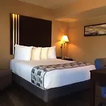 Super 8 By Wyndham Albany