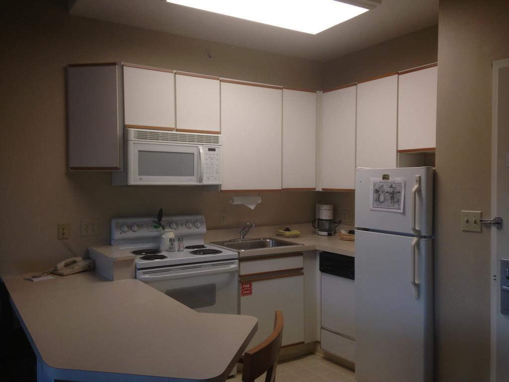 Hotel Cresthill Suny