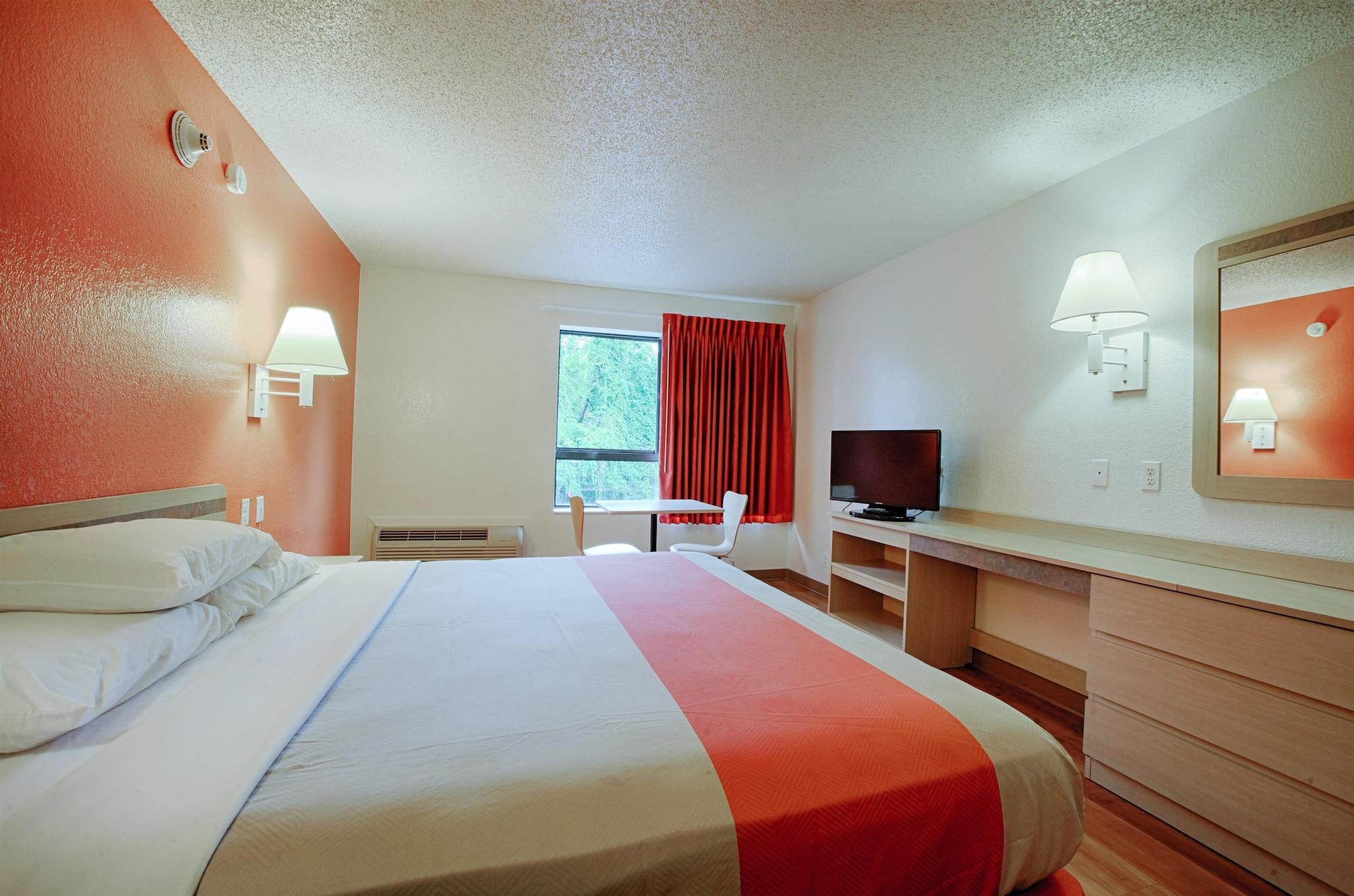 6-albany, Ny 2* Albany