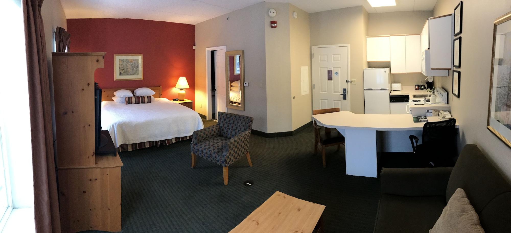 Cresthill Suny Hotel