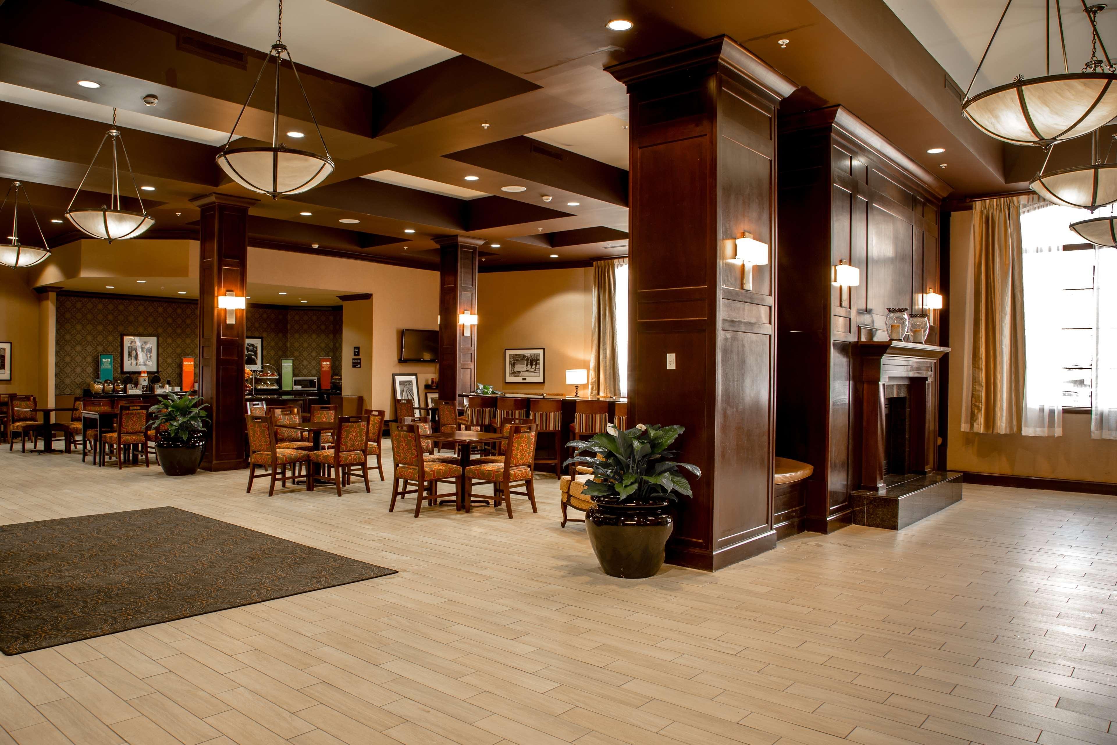 Hampton & Albany-downtown Hotel Albany