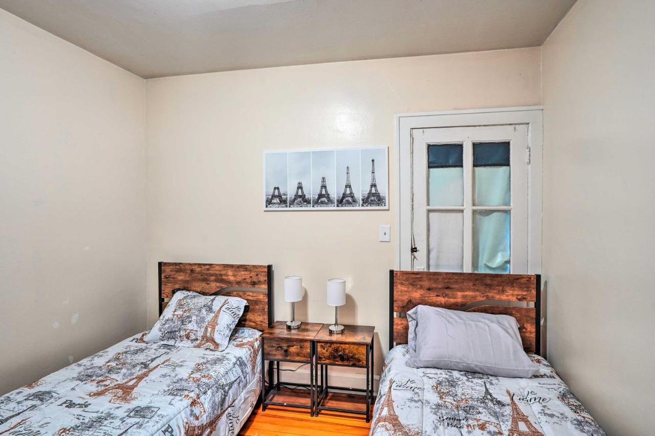 Holiday home Charming Retreat About 3 Mi To Downtown!