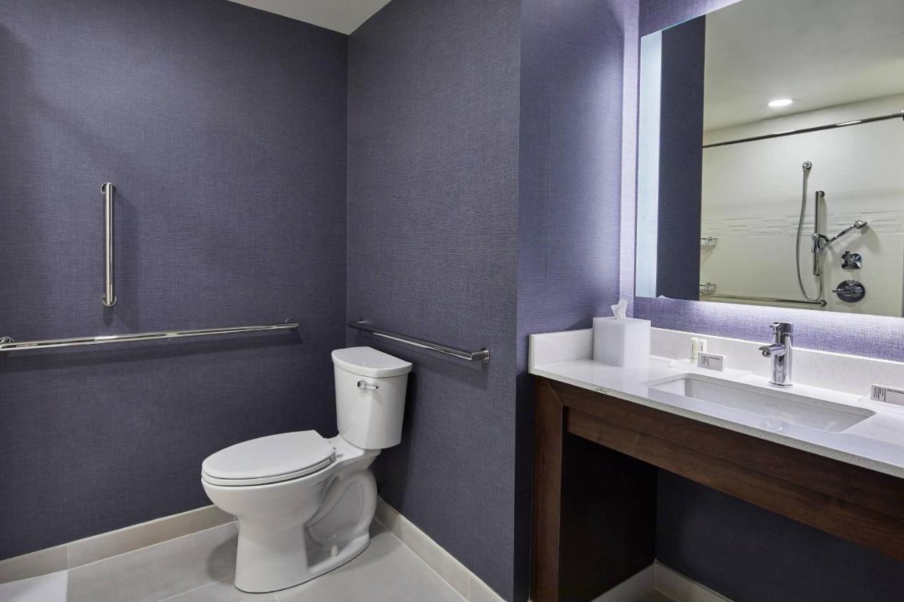 By Marriott Airport 3* Albany