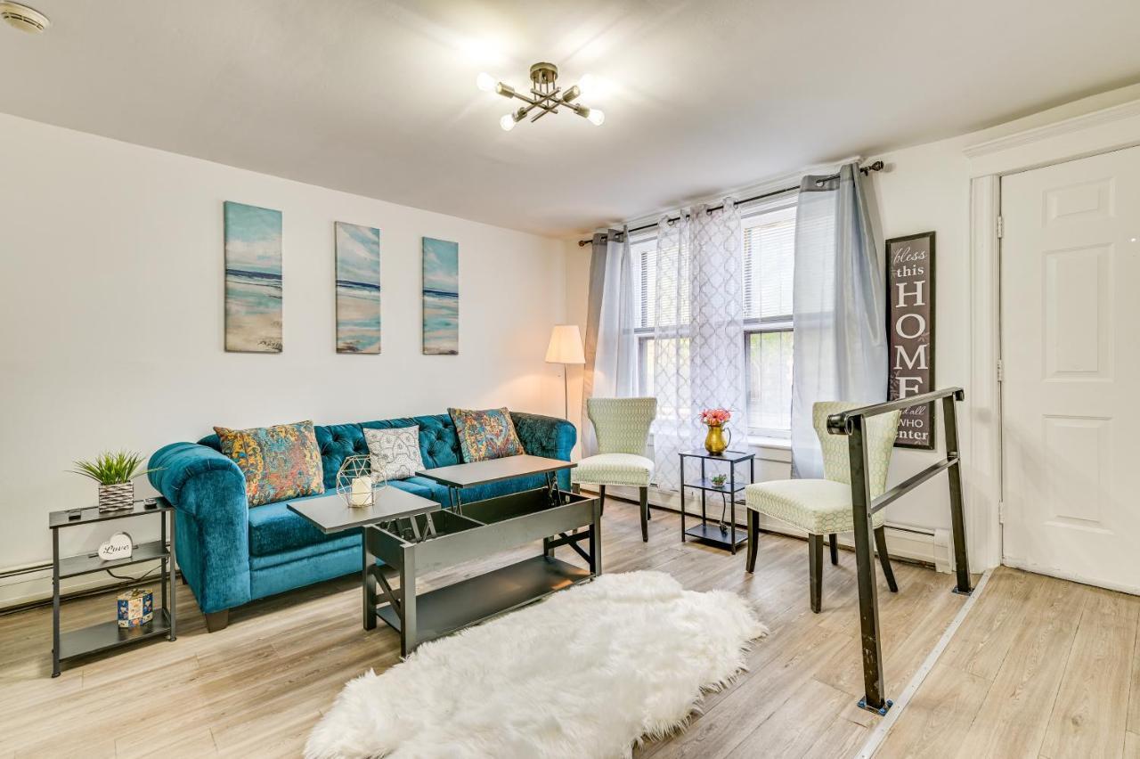 Apartment Downtown Walkable Location! *