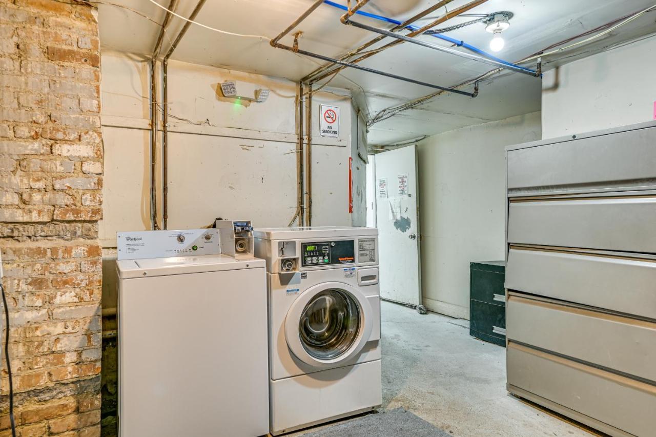 Downtown Walkable Location!