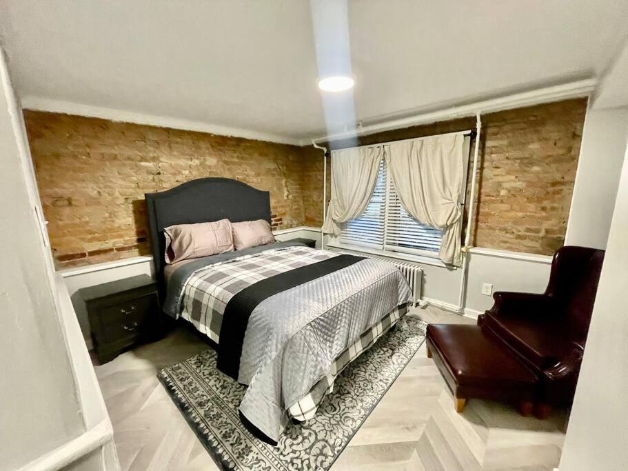 Apartment Cozy Across The Park Albany