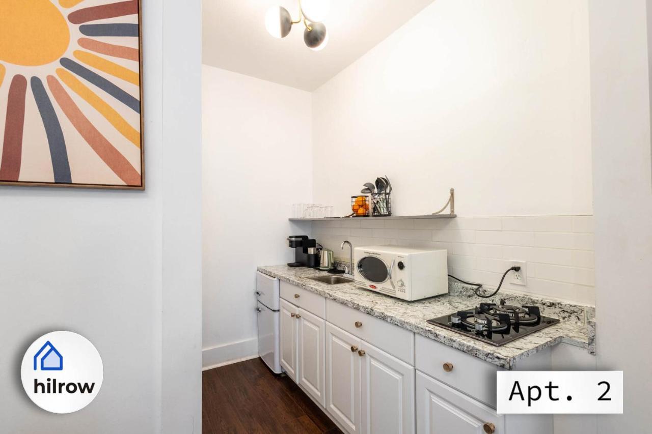 Chic Downtown Studio In Apartment