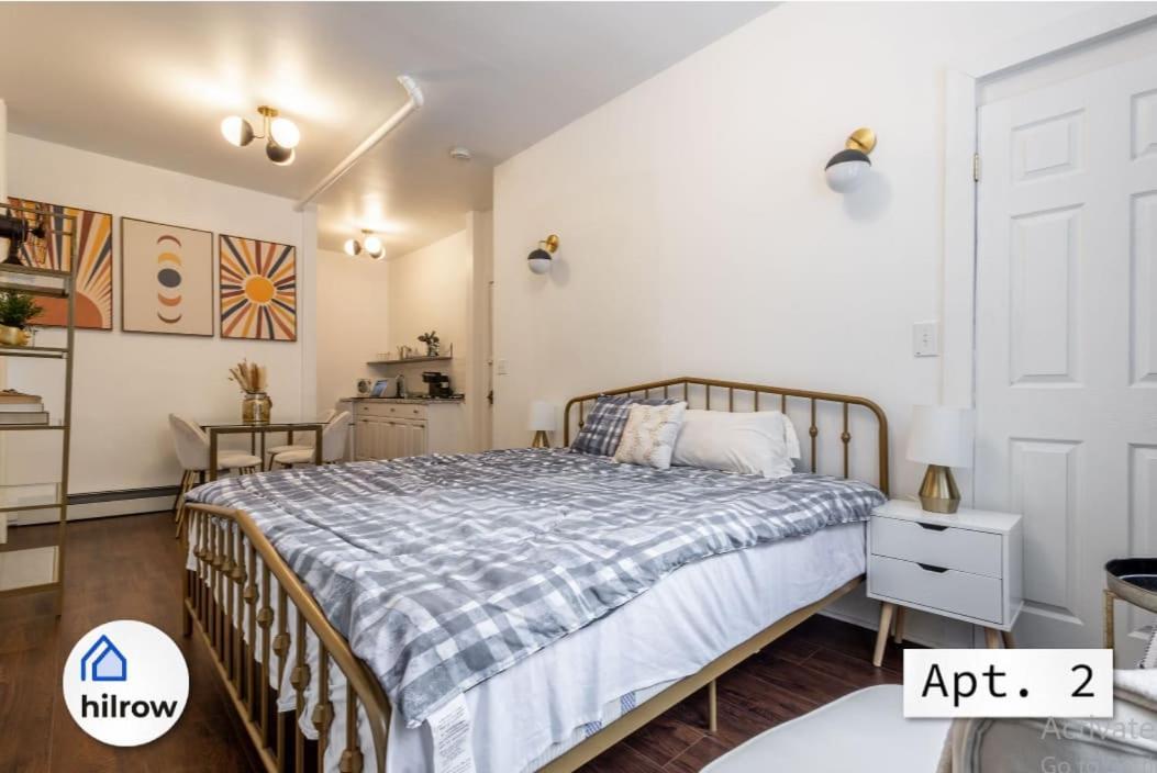 Chic Downtown Studio In Apartment