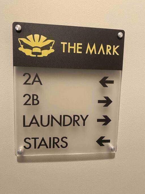 Downtown 1 Bed + Workstation @ Maiden Lane Albany
