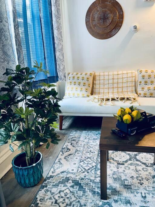 Cozy 1br With Patio In The Heart Of