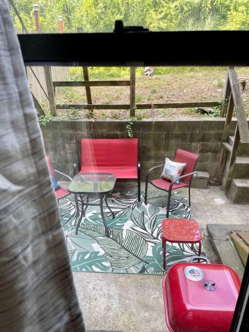 Apartment Cozy 1br With Patio In The Heart Of