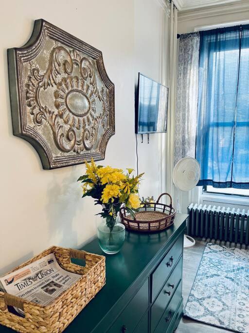 Cozy 1br With Patio In The Heart Of Albany