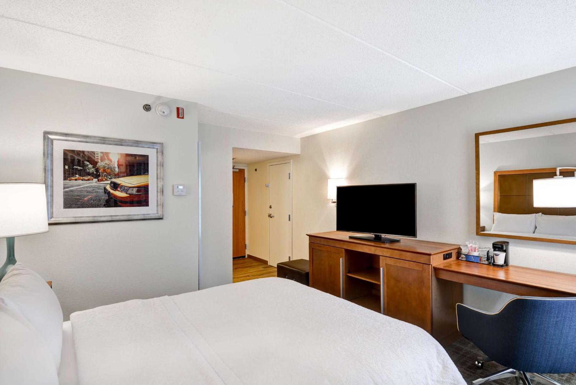 Hampton Albany-wolf Road 3* Albany