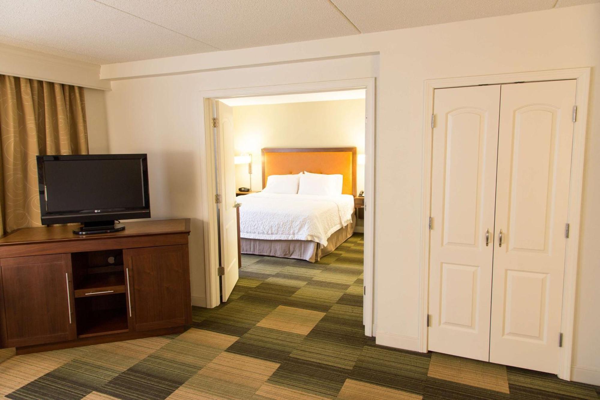Hampton & Albany-downtown Hotel 3*