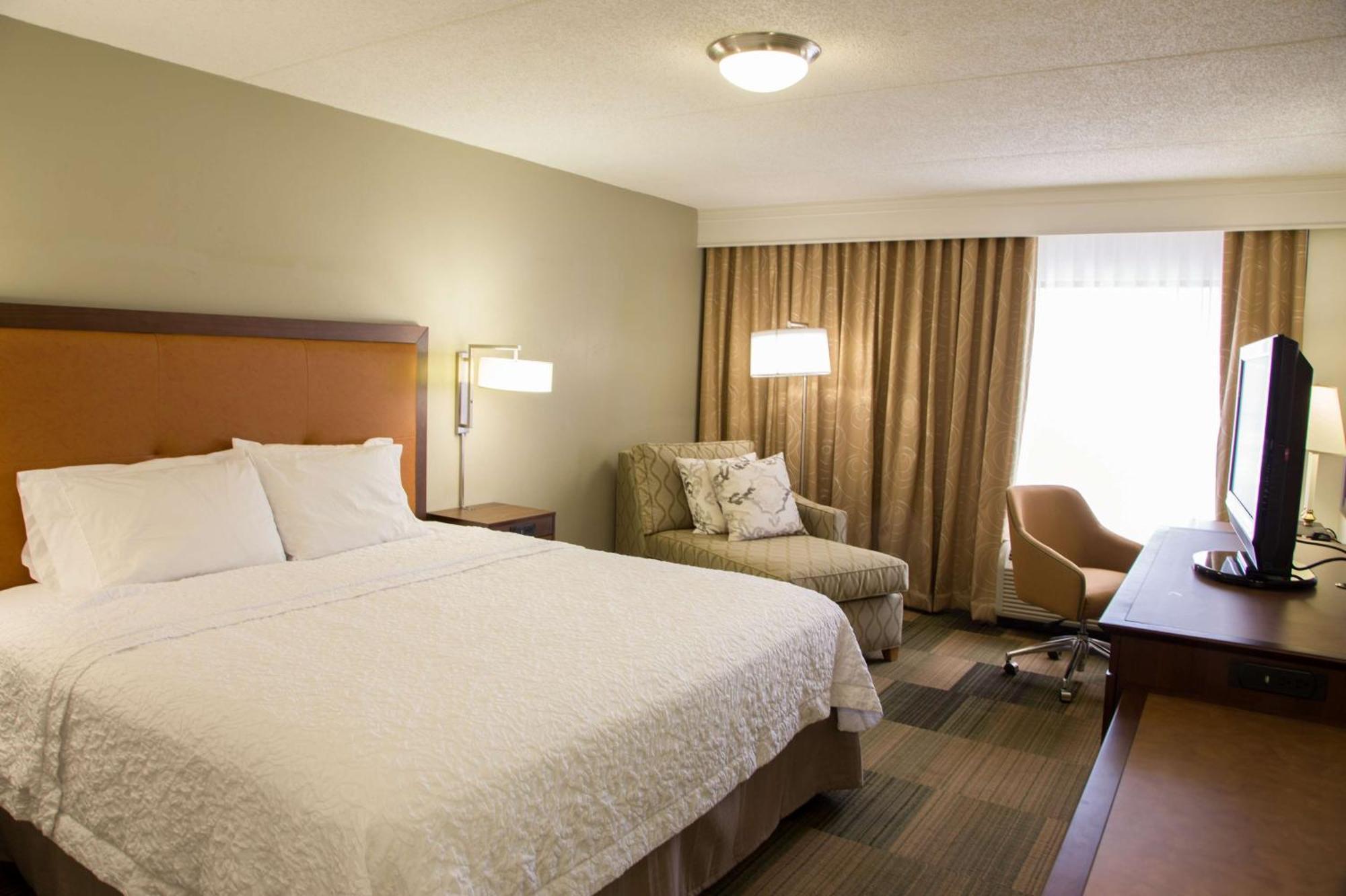 Hotel Hampton & Albany-downtown 3*