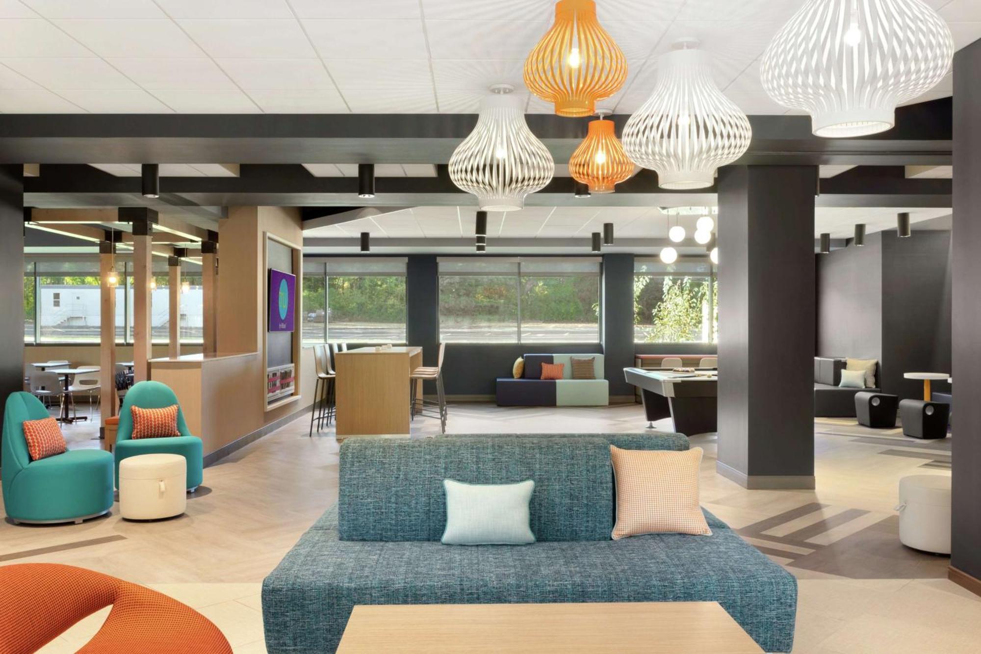 Hotel Tru By Hilton Crossgates Mall