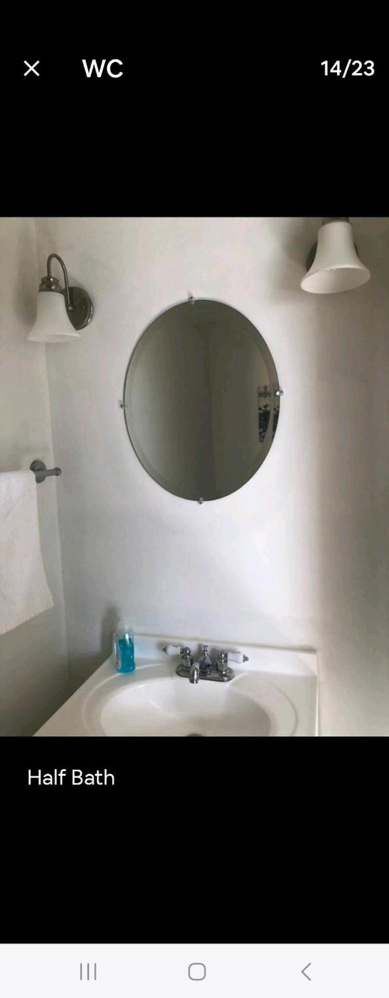 Lovely Renovated 2 Bedroom With Free Parking Holiday home *