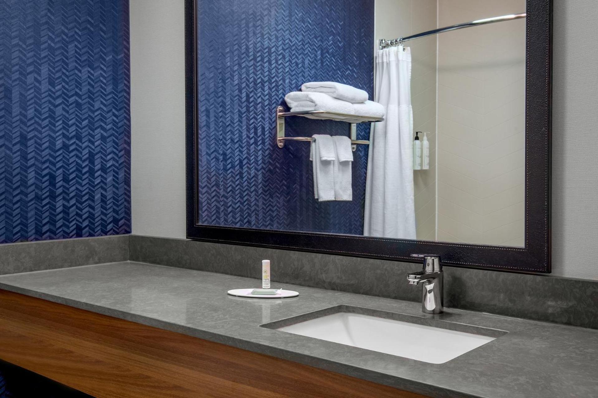 Luna Hotel Albany