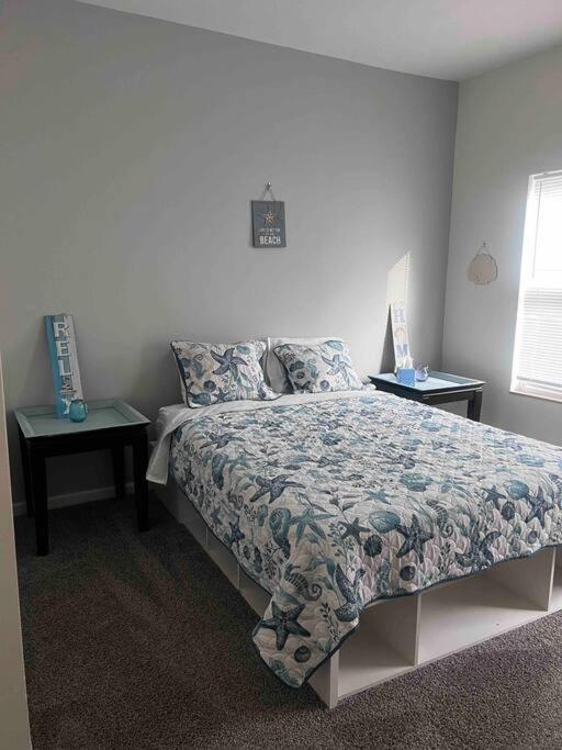 Renovated 3 Bedroom For Professionals * Albany