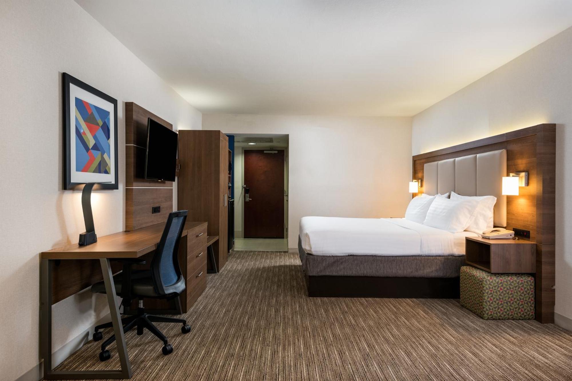 Hotel The 2*