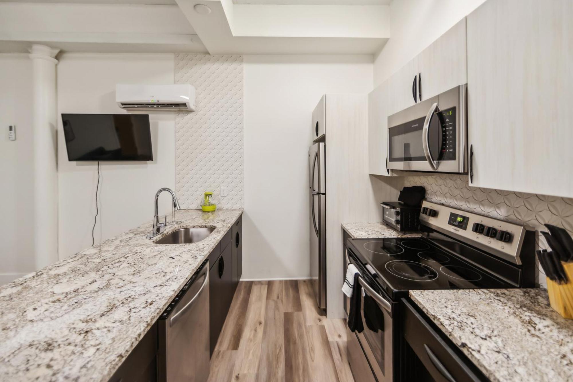Apartment Lofts At Washington 310 Spacious 1 Bedroom 1 Bath Albany
