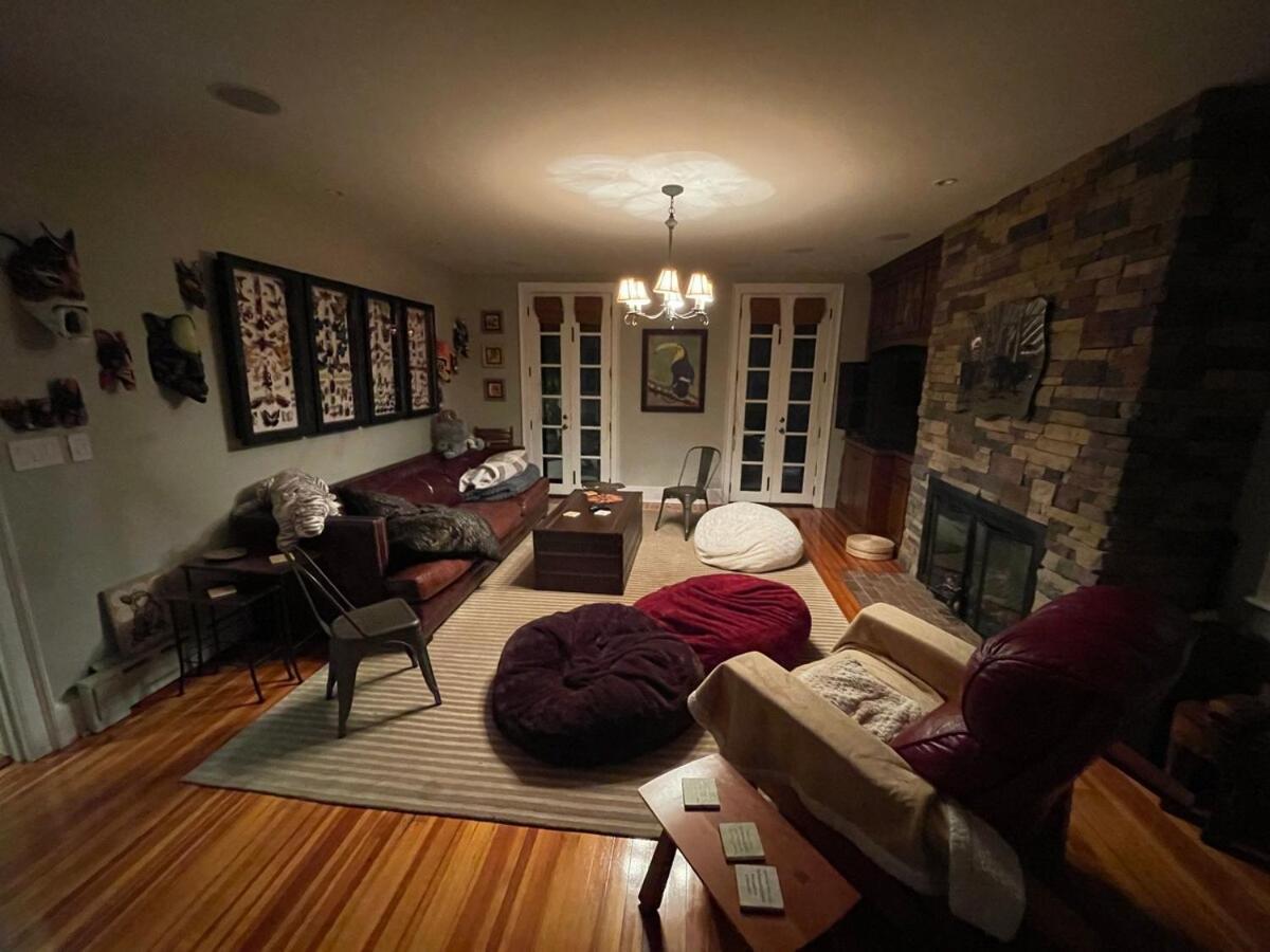 The Historic Jesse Buel W Heated Pool Holiday home Albany