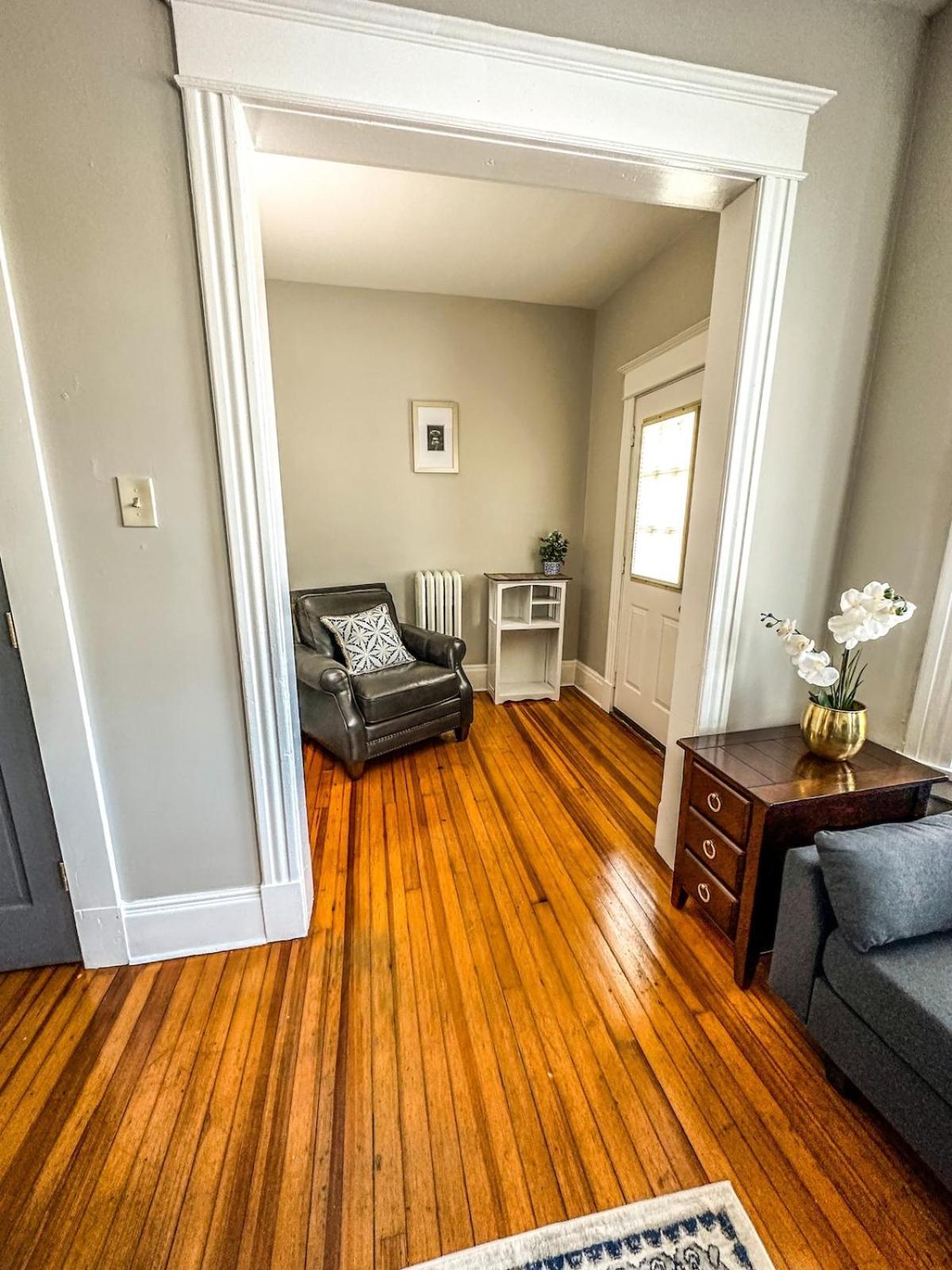 Apartment The Red House Ny 4 Bedroom Private
