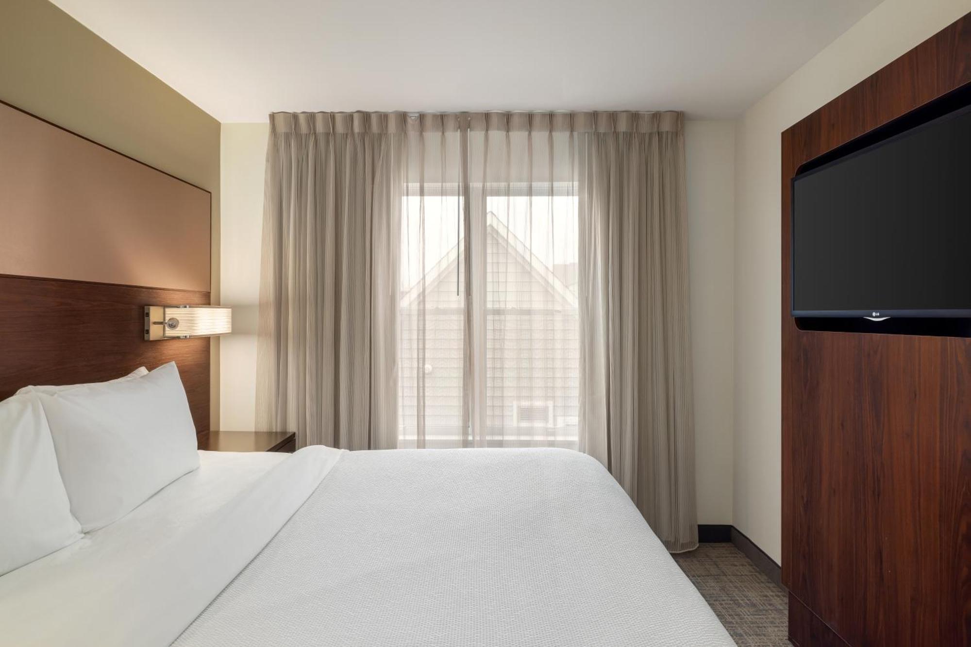 By Marriott Washington Avenue 3* Albany