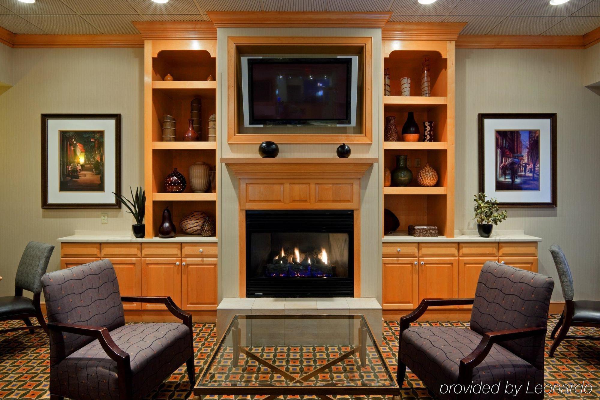 Hampton Albany-western Ave/university Area, Ny Hotel 3*