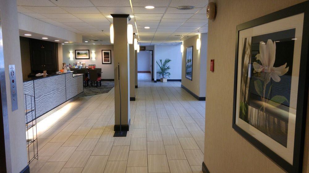 Western Sovereign - 3* Albany