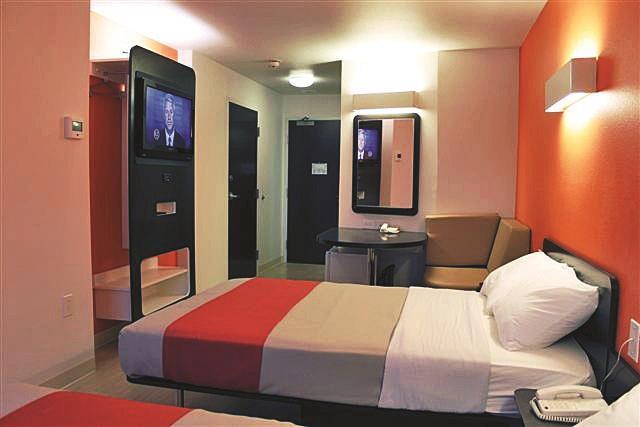 6 - Albany, Ny - Airport Hotel Albany