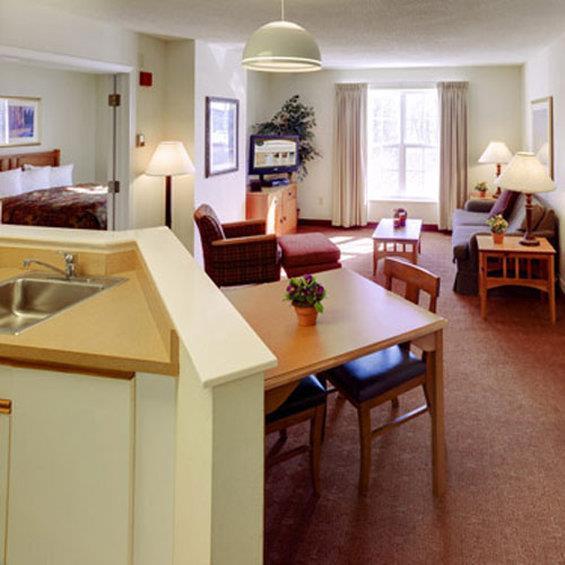 Cresthill Suny Hotel Albany