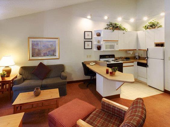 Cresthill Suny 3*