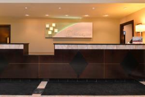 Red Lion Hotel 3*