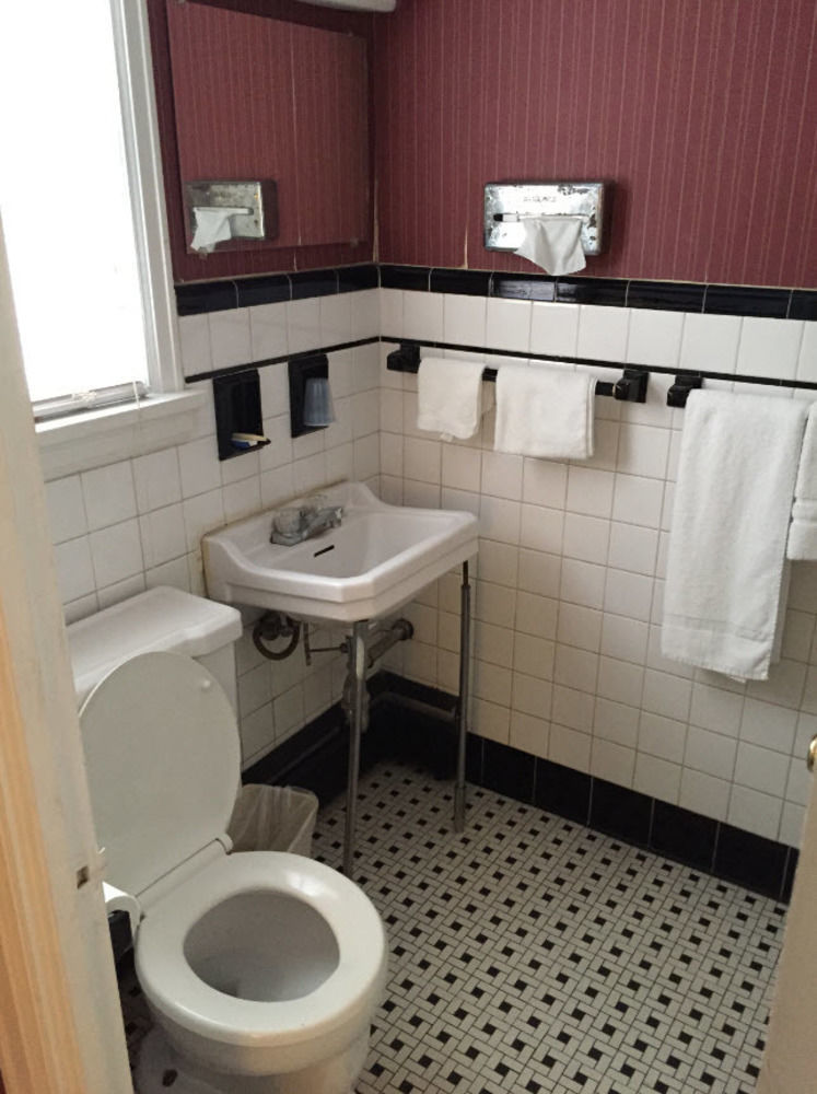 Tompkin's Hotel Albany