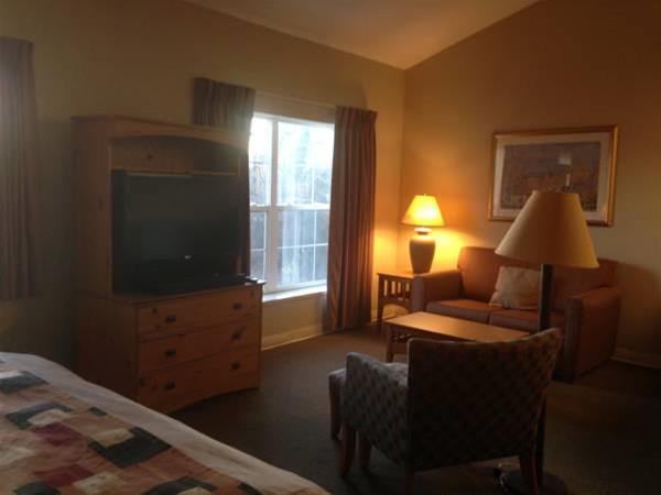 Cresthill Suny Hotel Albany