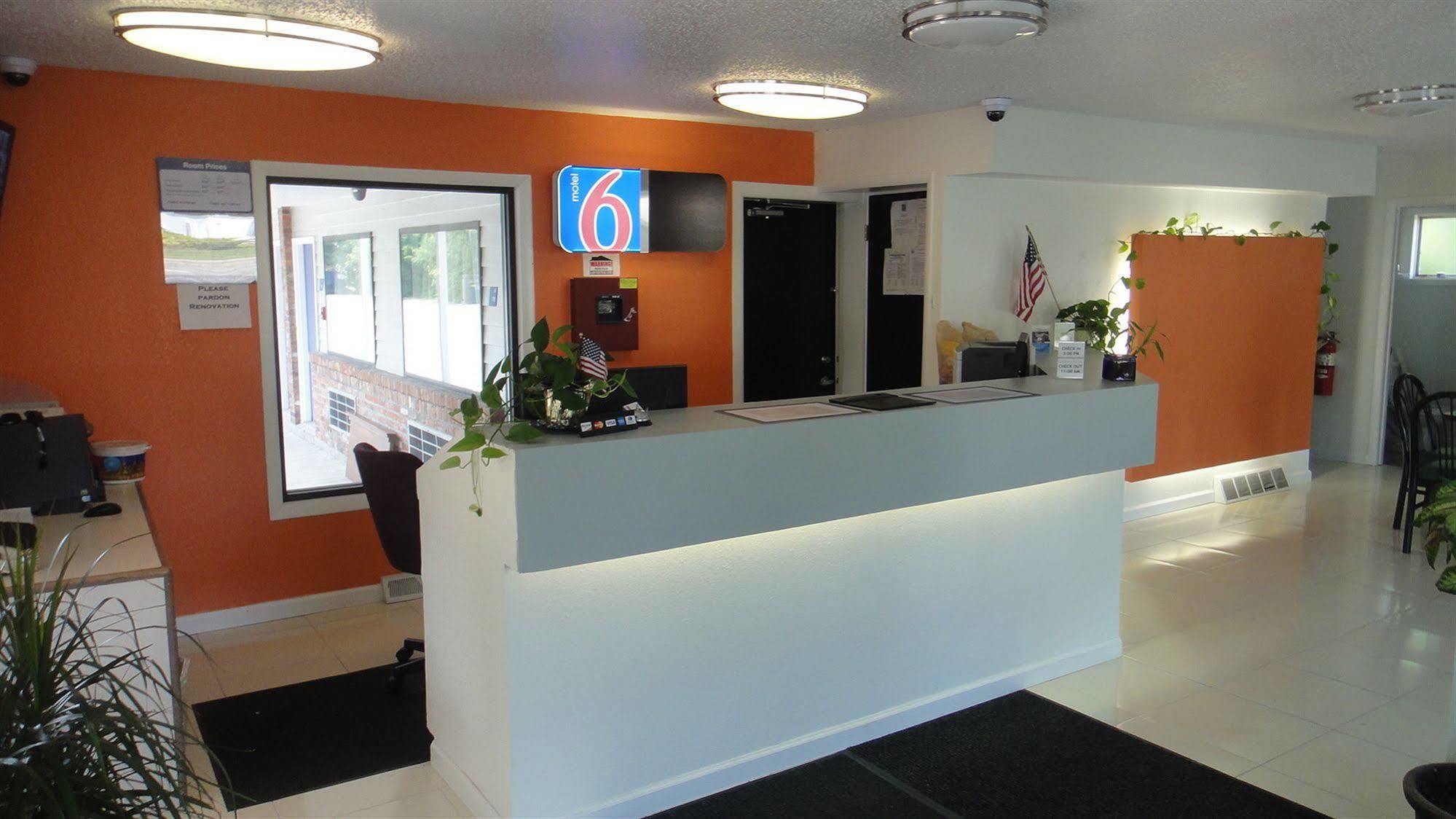 Hotel 6 - Albany, Ny - Airport