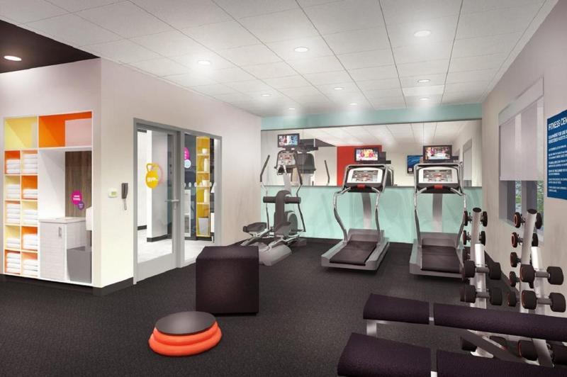 Tru By Hilton Crossgates Mall 3*
