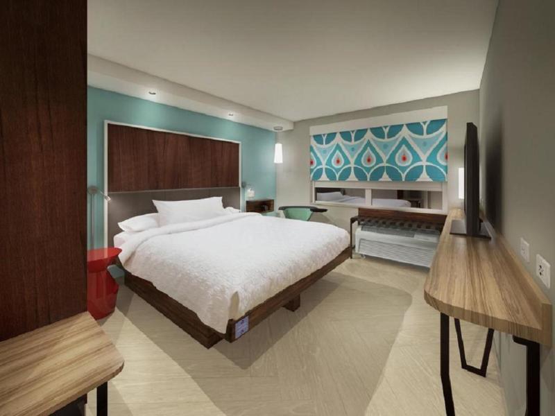 Tru By Hilton Crossgates Mall Hotel 3*