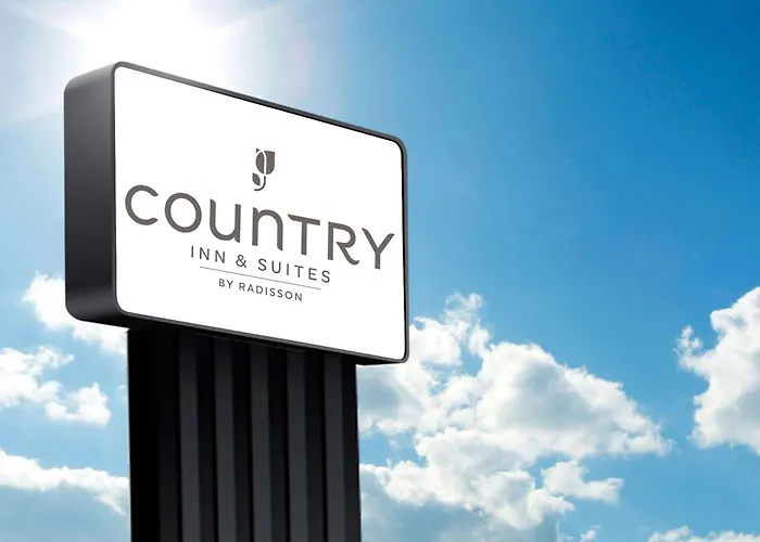 Country Inn & Suites By Radisson, Downtown Albany New York