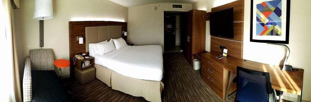 Country & By Radisson, Downtown New York Hotel Albany