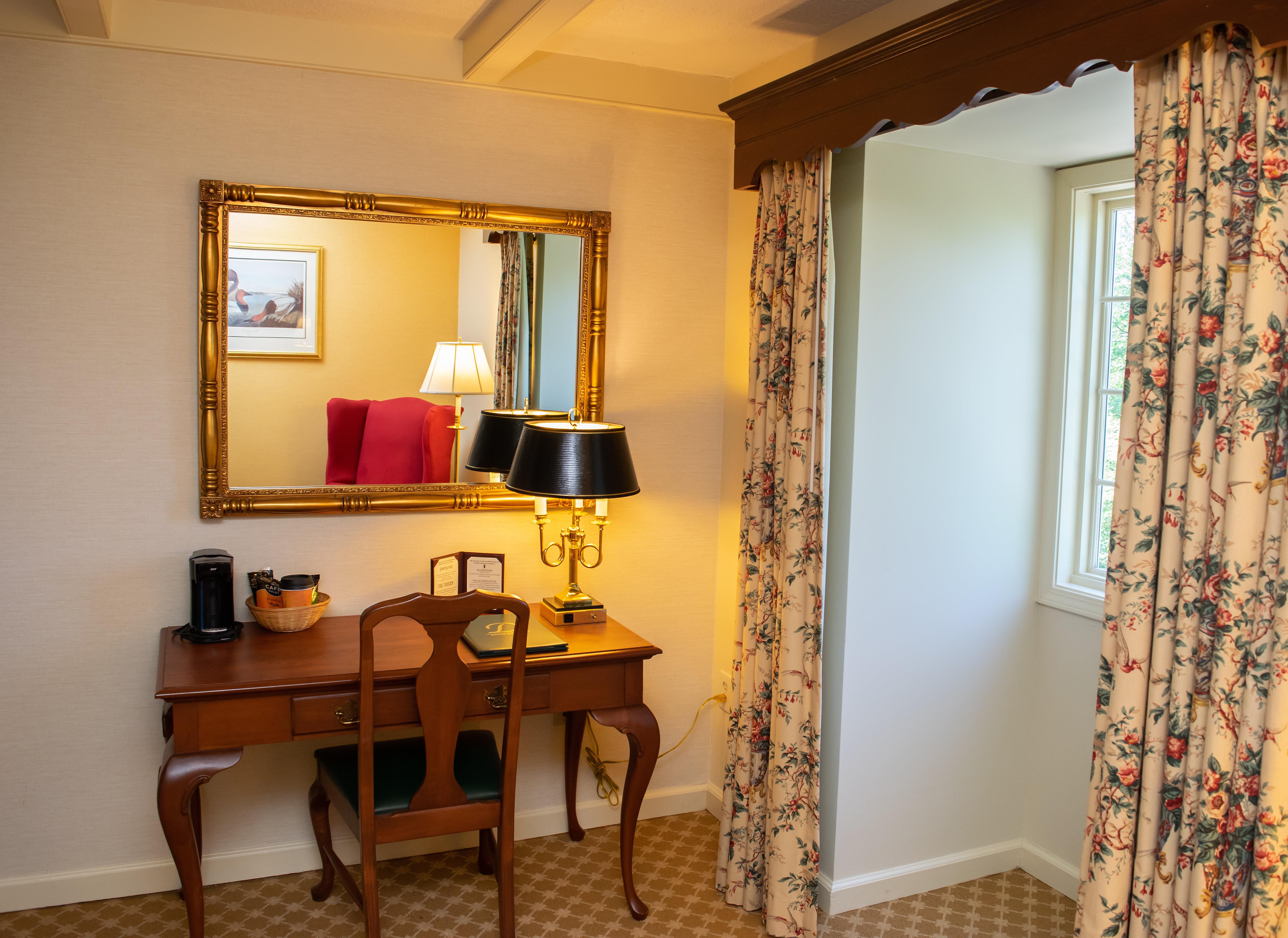 Crowne Plaza - The Desmond Hotel