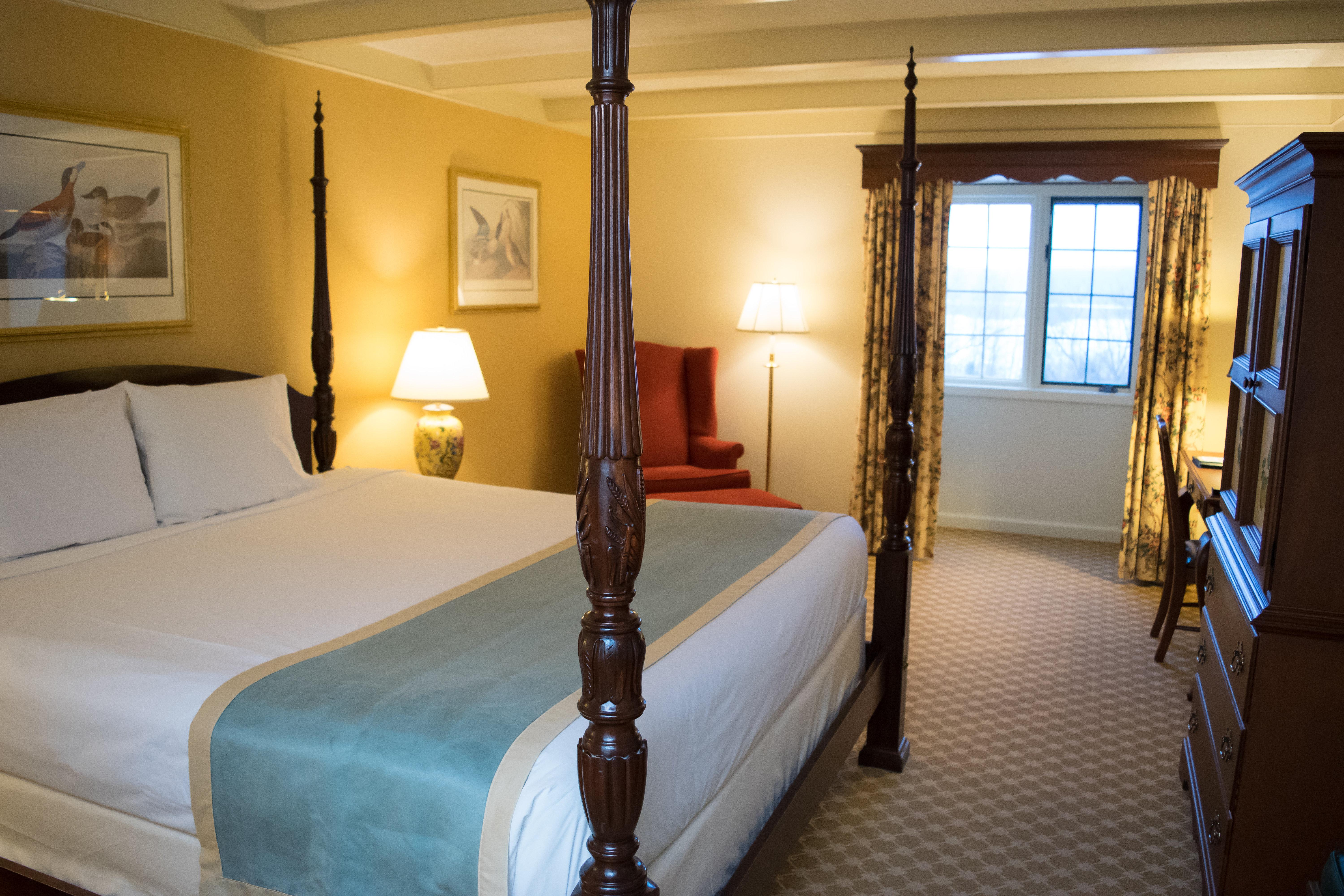 Crowne Plaza - The Desmond Albany