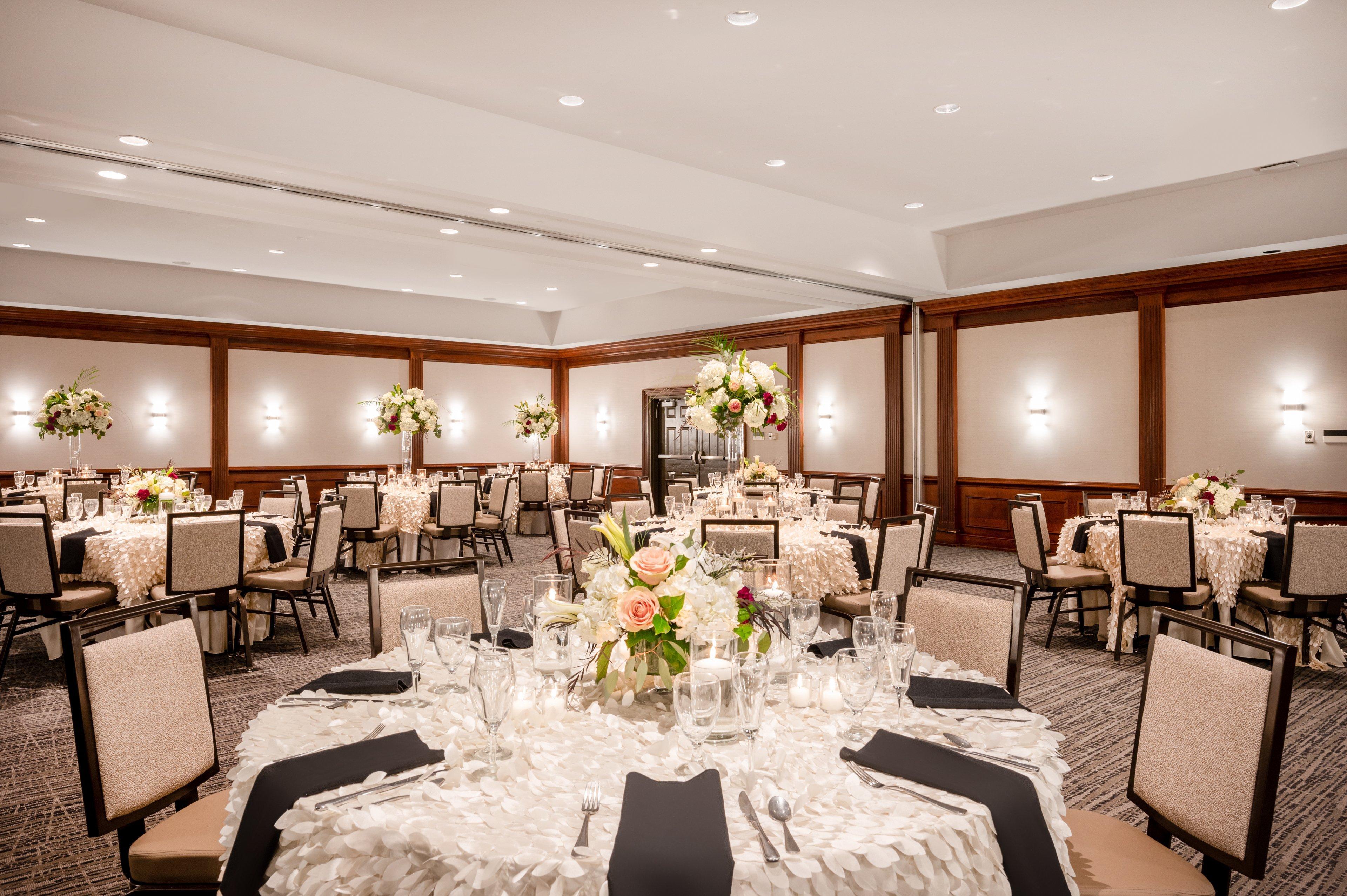 Crowne Plaza - The Desmond 3*