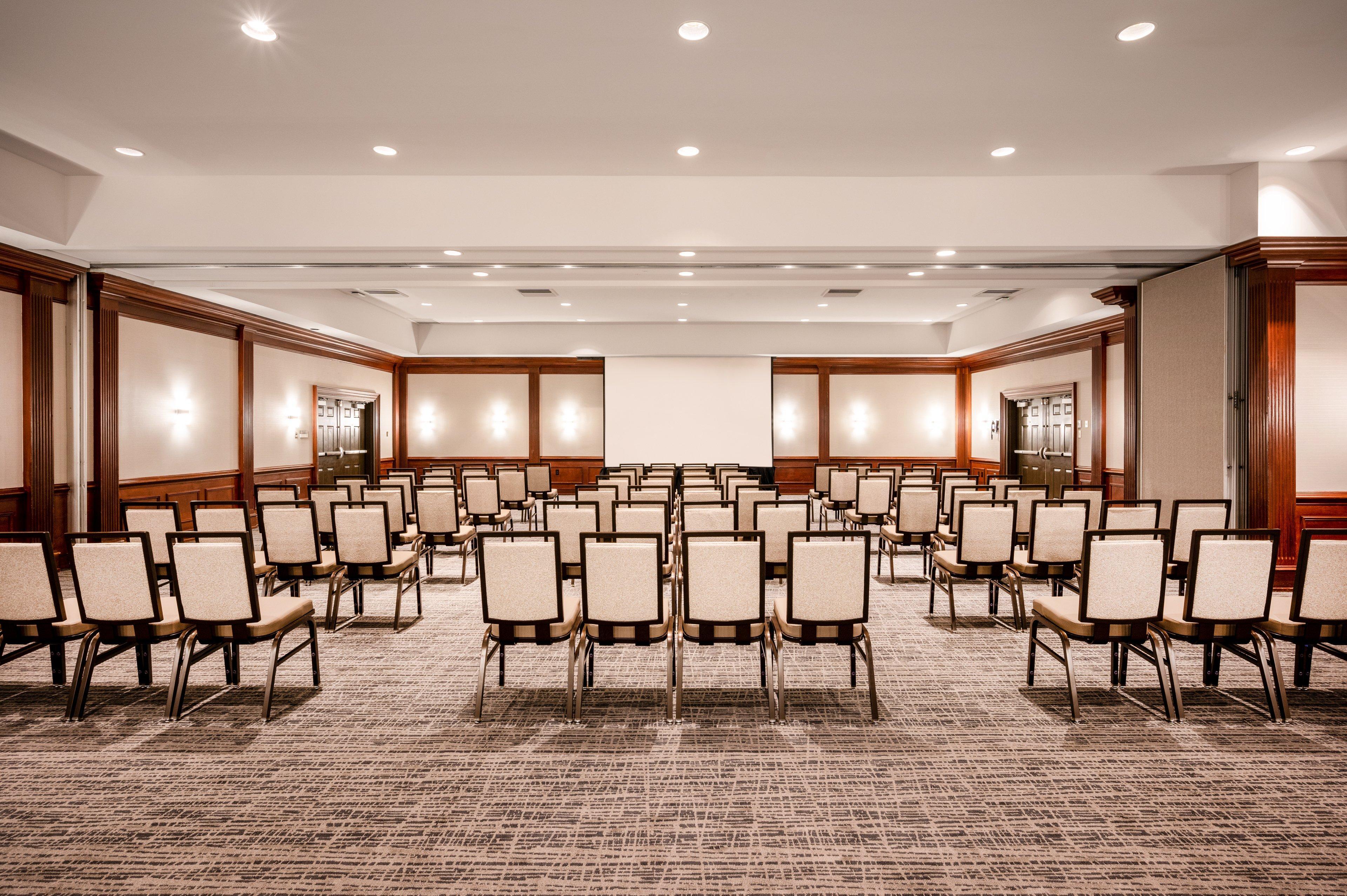 Crowne Plaza - The Desmond 3* Albany