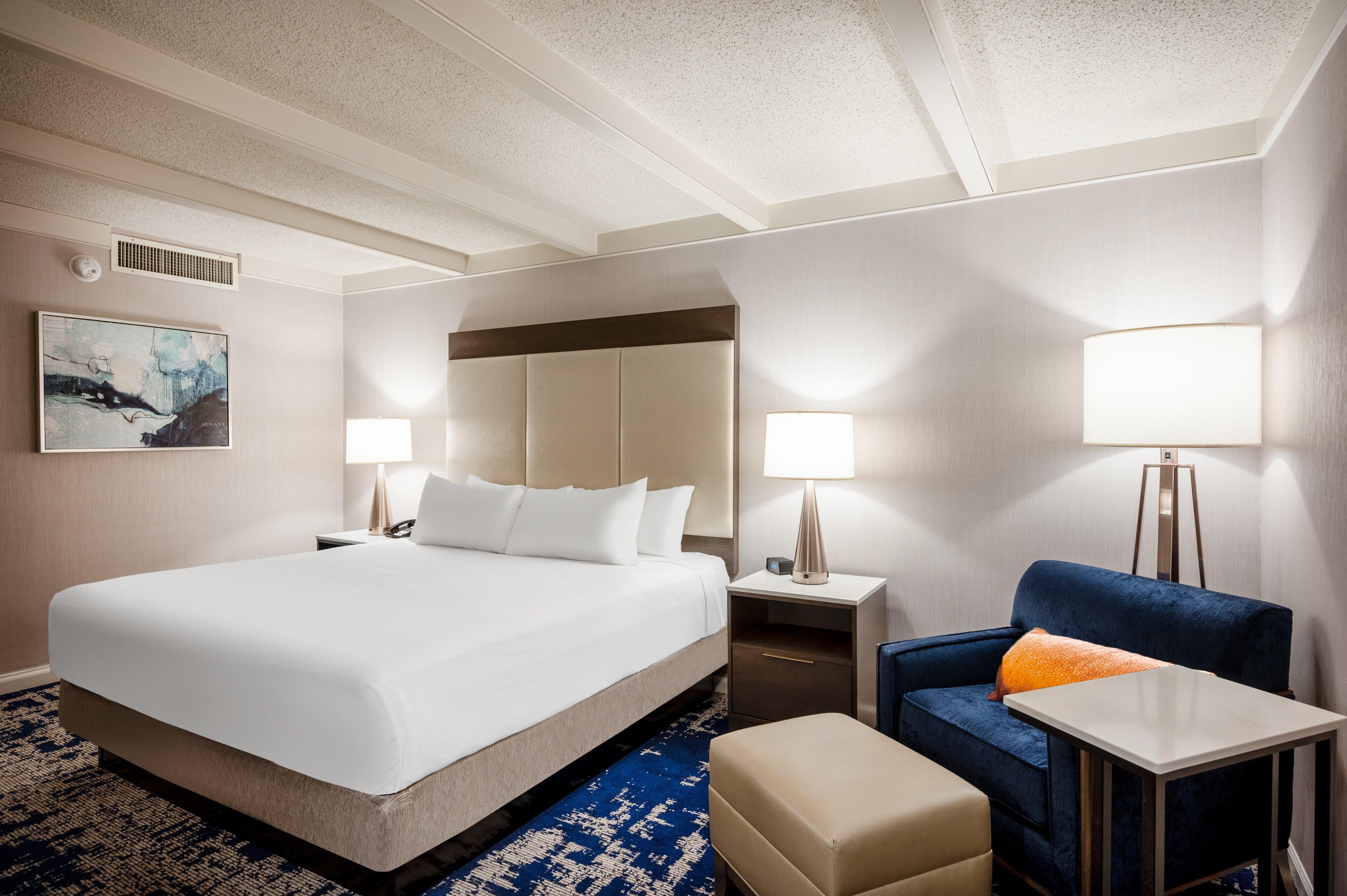 Crowne Plaza - The Desmond 3*