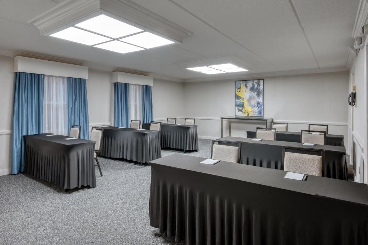 Hotel Crowne Plaza - The Desmond