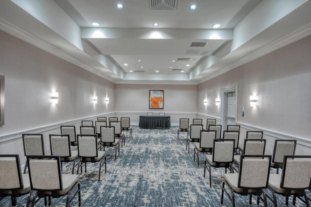 Hotel Crowne Plaza - The Desmond