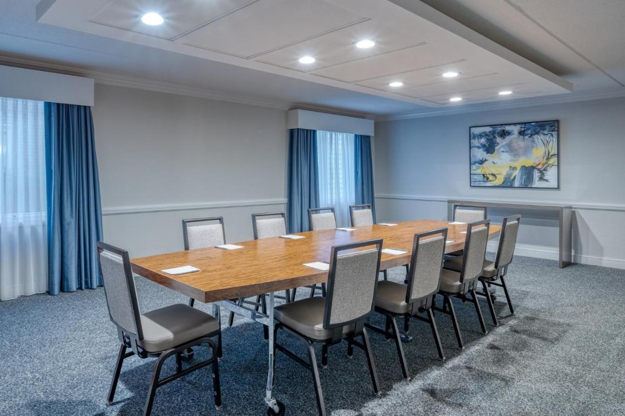 Crowne Plaza - The Desmond 3* Albany
